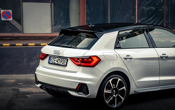 Audi A1 cena 110900 przebieg: 107622, rok produkcji 2019 z Wągrowiec małe 704